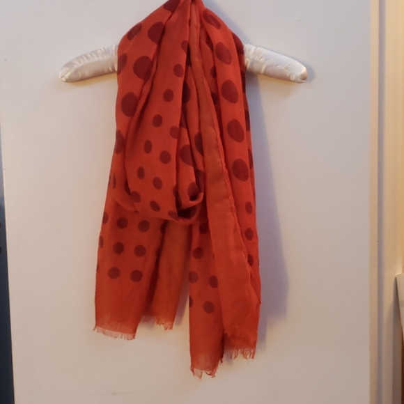 Never worn, lightweight polka-dot patterned scarf - Picture 2 of 2